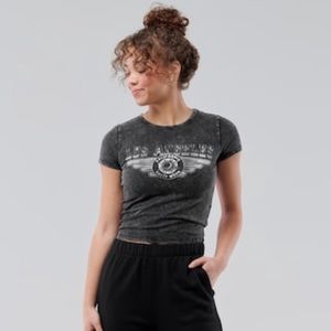 Hollister Baby tee shirt